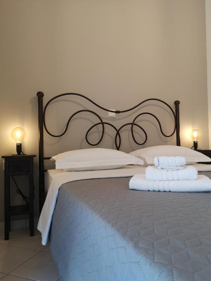 Angelland Luxury Suites Nafpaktos Exterior photo