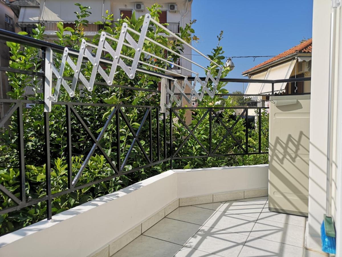 Angelland Luxury Suites Nafpaktos Exterior photo